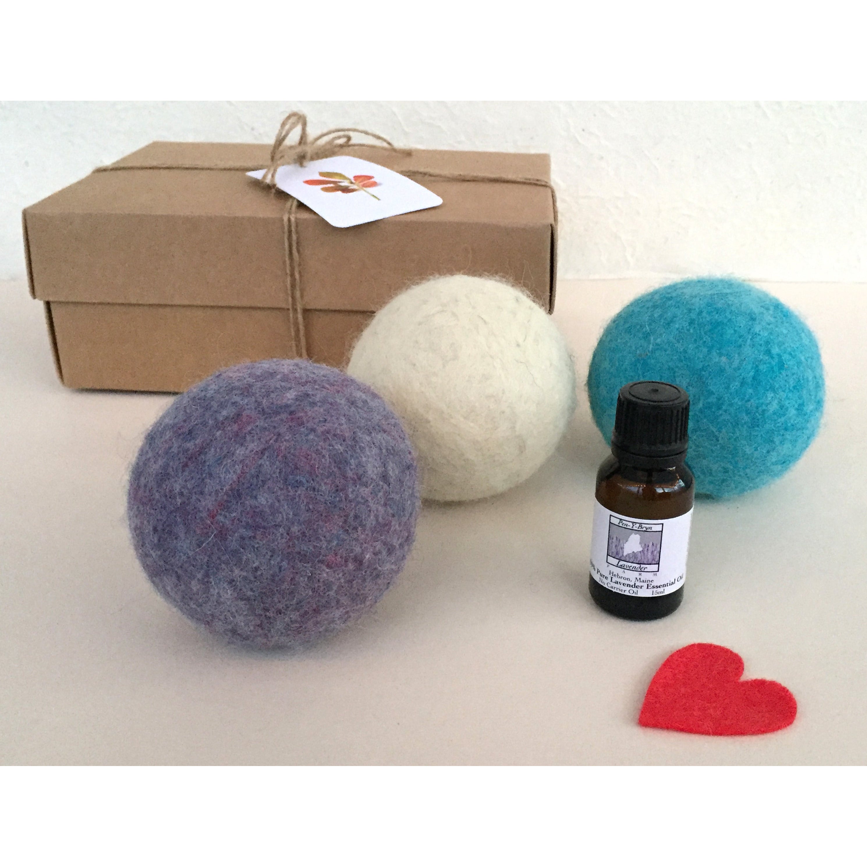 LooHoo Wool Dryer Balls Gift Box — Lavender & Oil